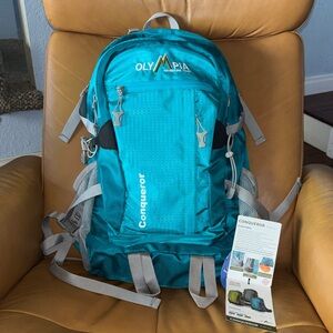 Olympia Conqueror Unisex Ocean Blue Hiking Backpack